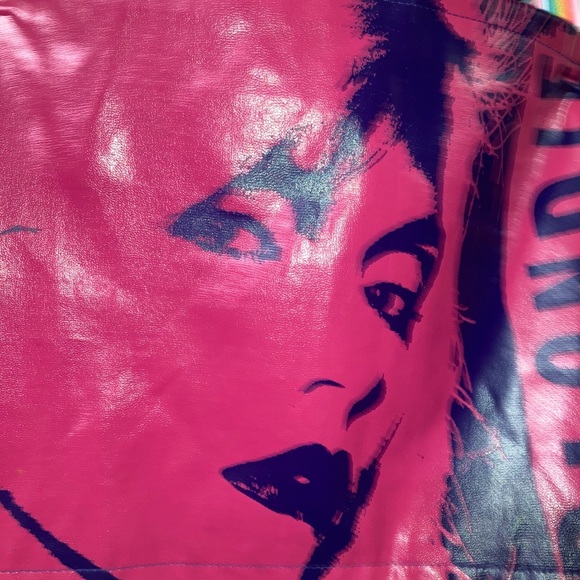 ❌SOLD❌Glamhead Blondie Vinyl Mini Skirt Med Pink - Picture 2 of 16
